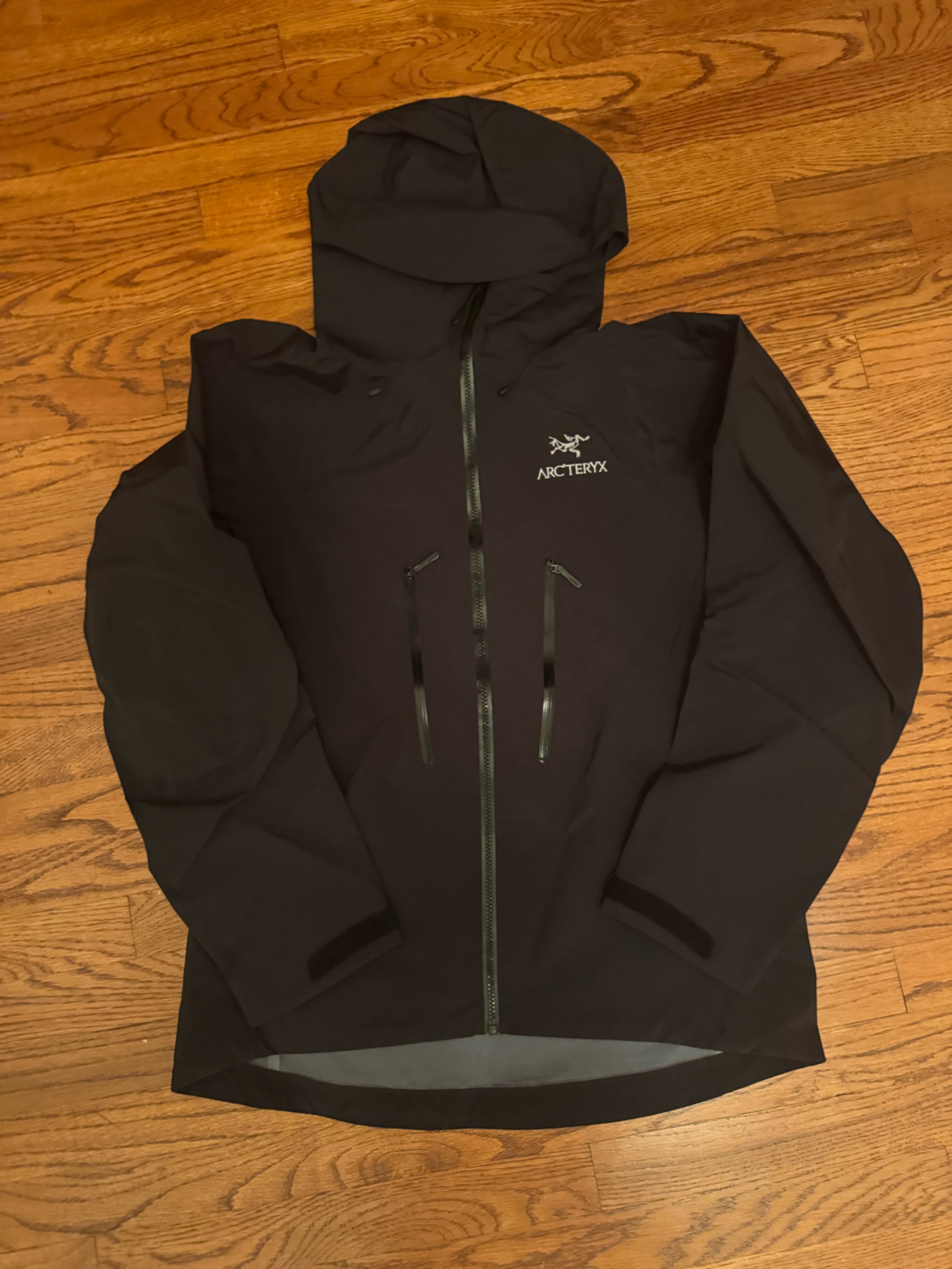 Arc'teryx Alpha Sv Black Size Large Waterproof Jacket